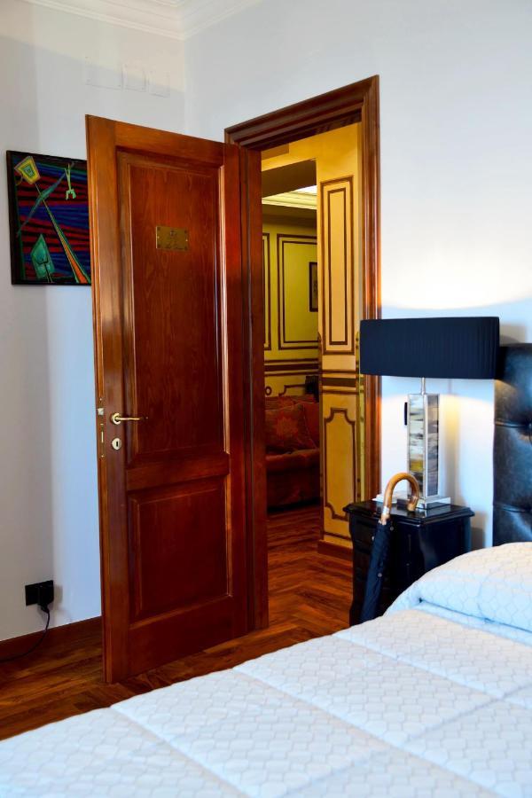 Regal House Navigatori 23 2* Rom