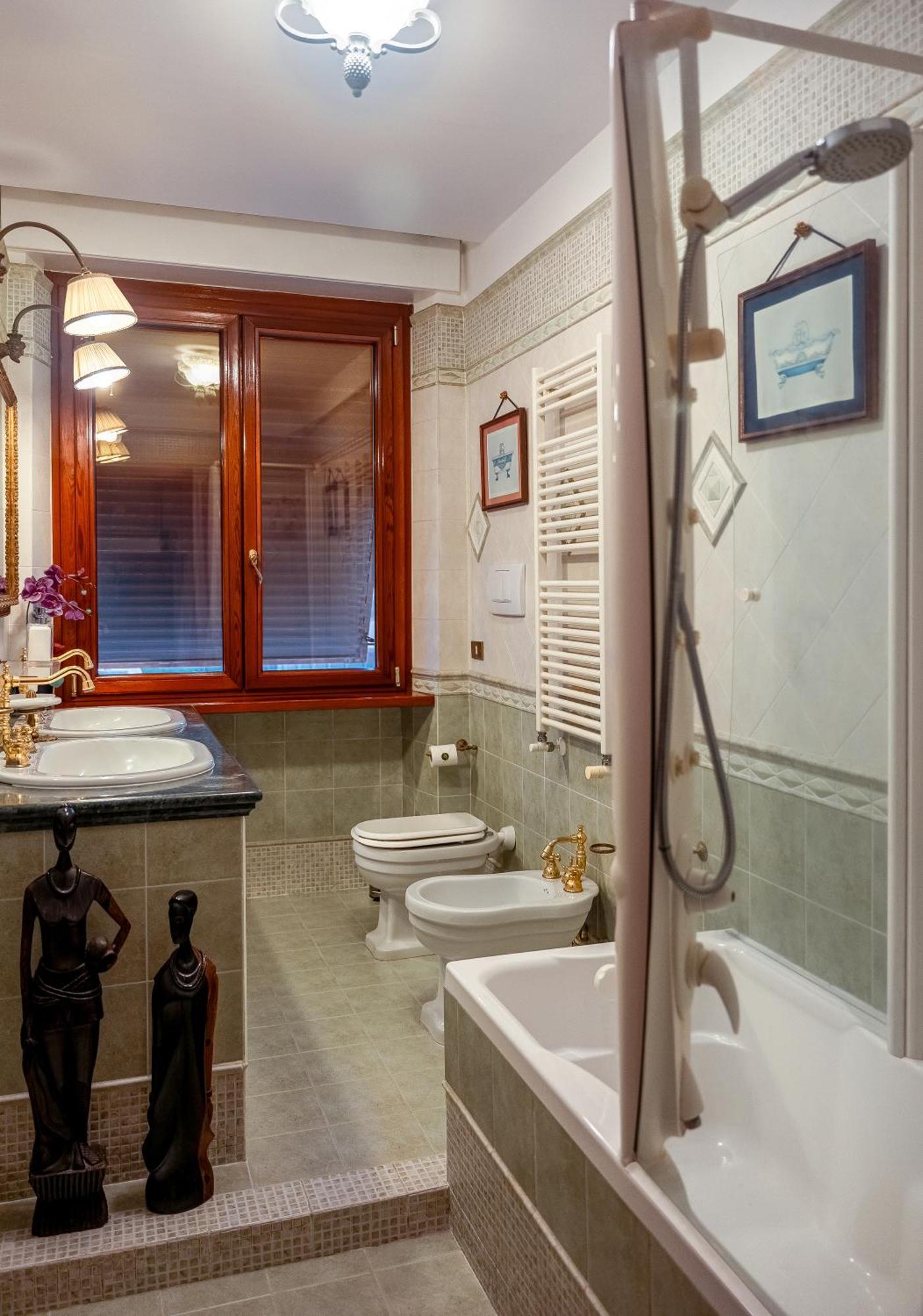 Gasthof Regal House Navigatori 23 Rom